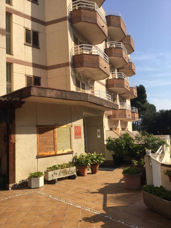 Apartamentos Eva Costa Brava Exterior foto